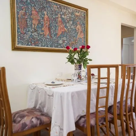 Saidona, Holidays In The Heart Of Mani * Saidona