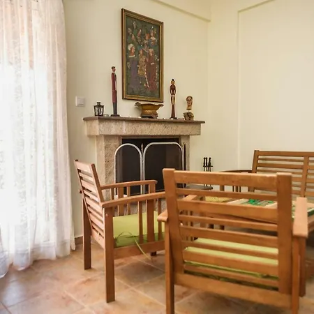 Saidona, Holidays In The Heart Of Mani *
